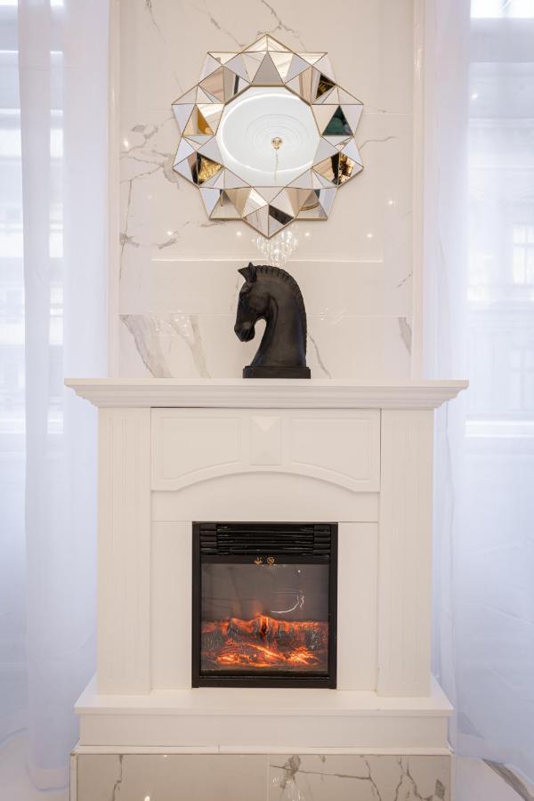 Premium Art Deco Apartment At Broadway // 4Bdr & 3Br Budapesta Exterior foto