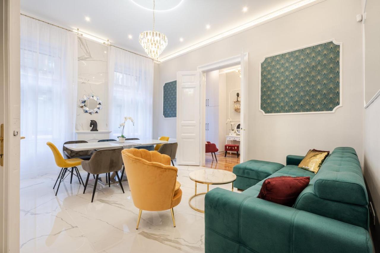 Premium Art Deco Apartment At Broadway // 4Bdr & 3Br Budapesta Exterior foto