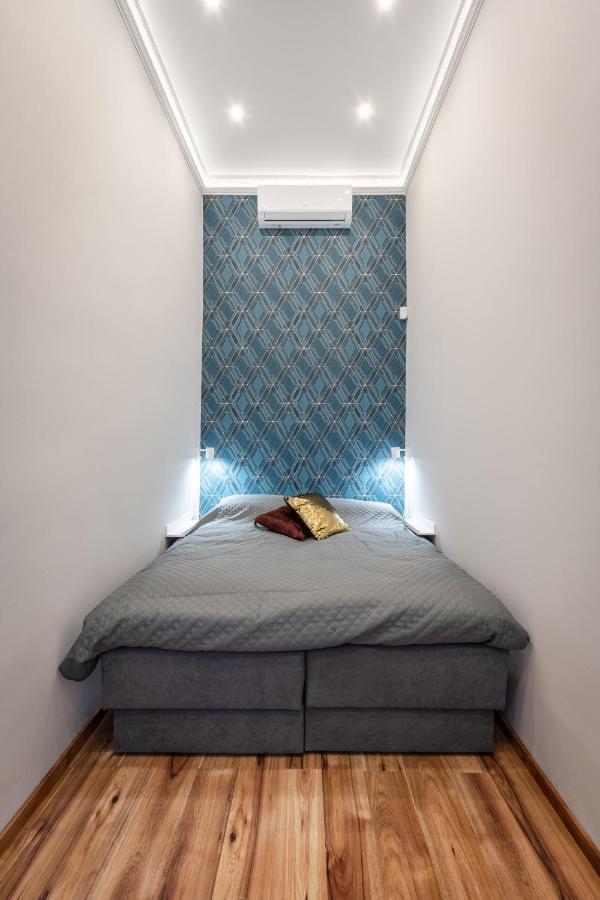 Premium Art Deco Apartment At Broadway // 4Bdr & 3Br Budapesta Exterior foto